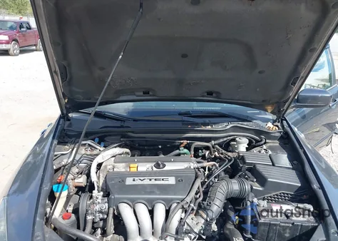 2004 Honda Accord 2.4 Ex из США, поврежденный, VIN 1HGCM56644A172673